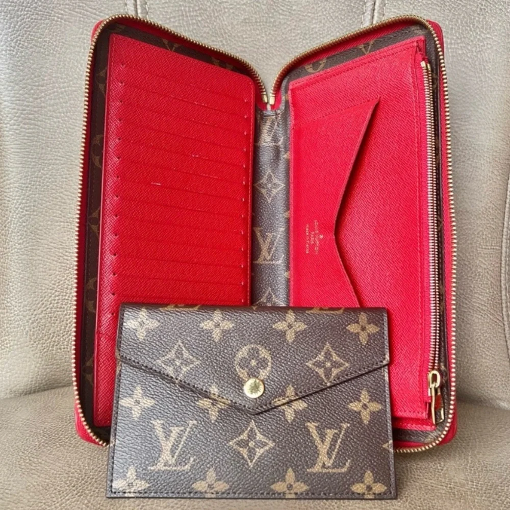 Louis Vuitton Monogram Daily Organizer Envelope Insert 2016 Red Clutch Wallet - Picture 5 of 5